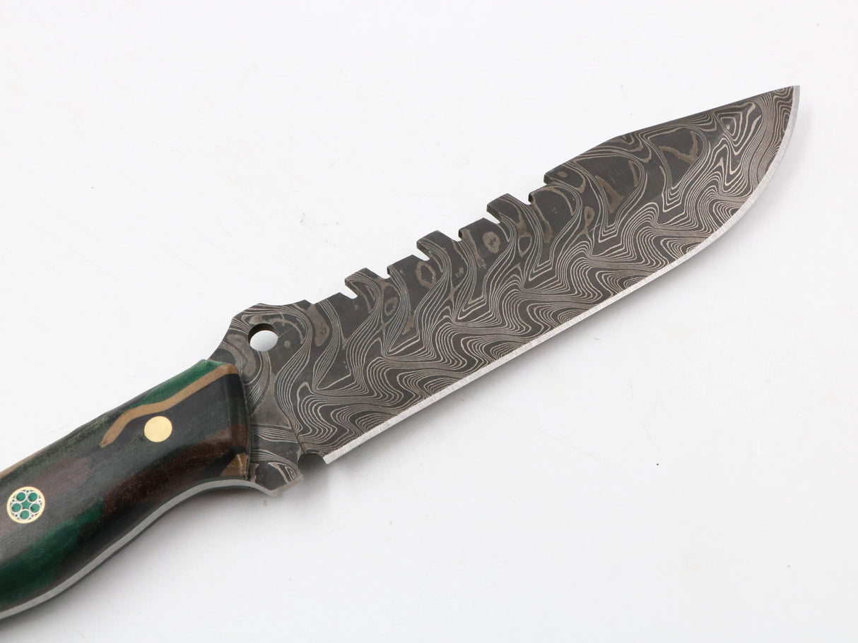 Damaszenerstahl in 300 Lagen, strukturierte Oberfläche im Detail