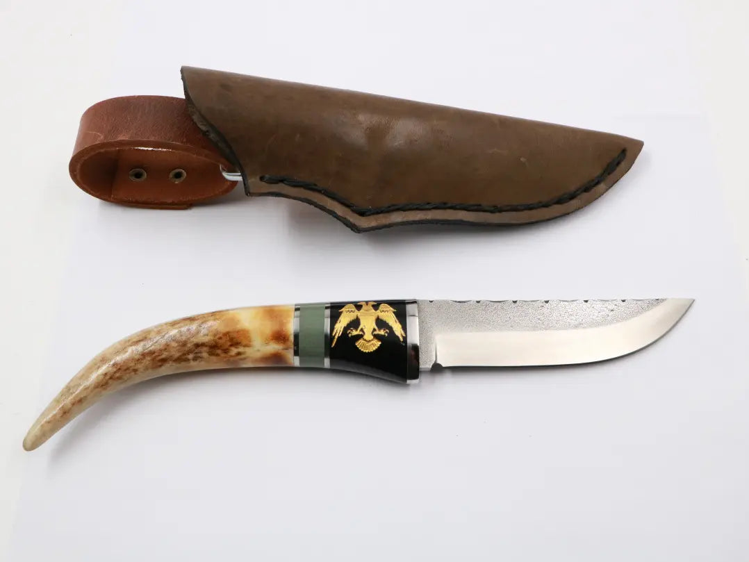 Knife fever staghorn blade