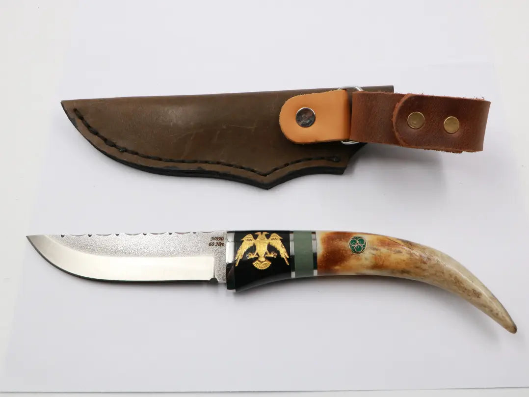 Knife fever staghorn blade