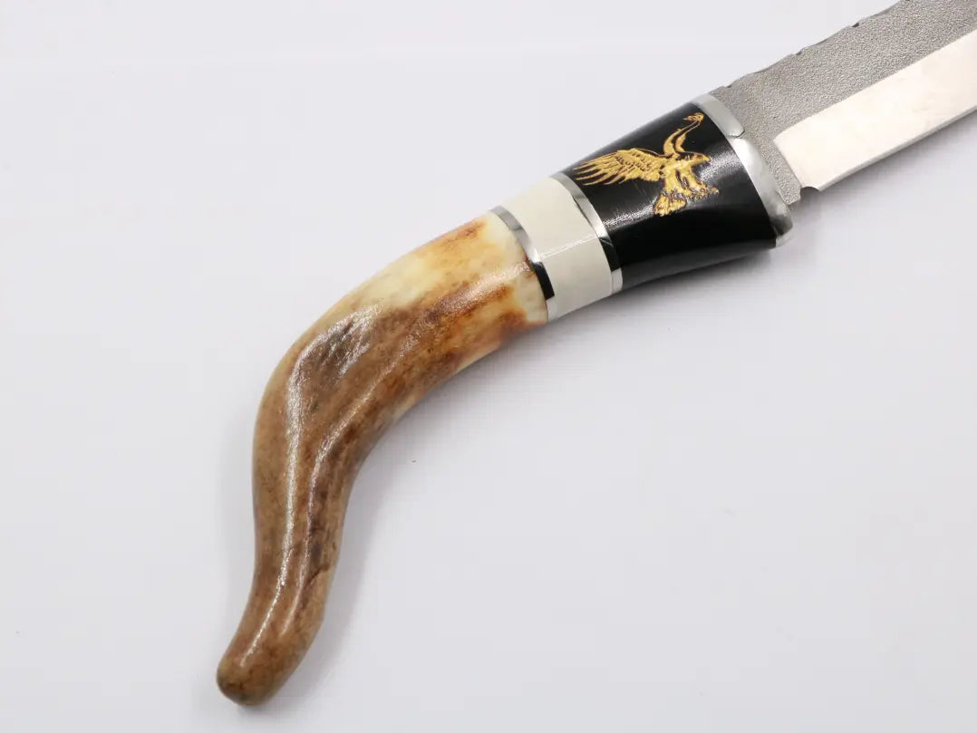 Knife fever staghorn blade