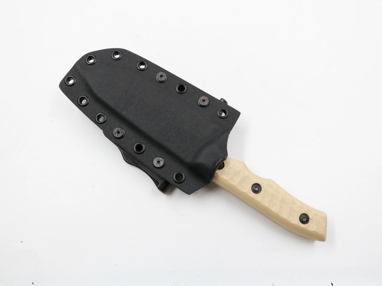 Bushcrafter Cat von Messerfieber