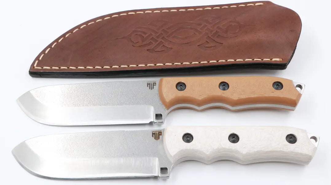 Messerfieber Bushcraft Dog mit 145 mm Edelstahlklinge – freigestellt auf weißem Hintergrund