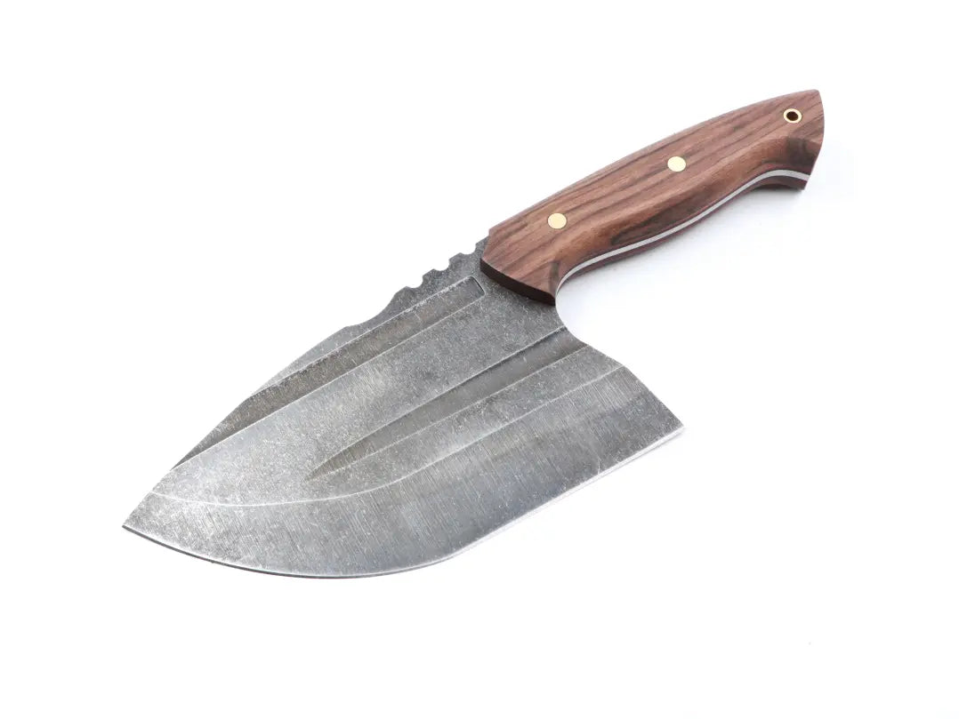 Griff aus Walnussholz – ergonomisch und elegant