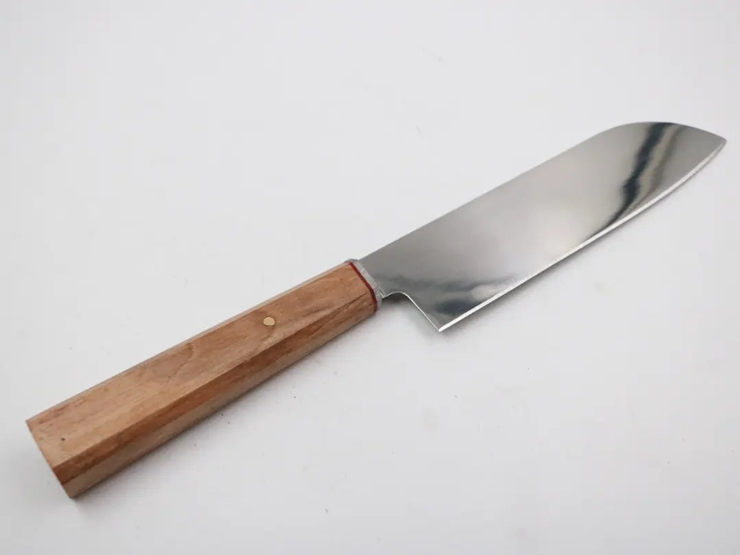 Santoku Küchenmesser mit 185 mm Edelstahlklinge – Draufsicht
