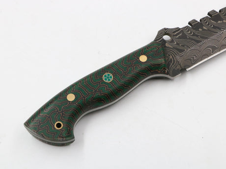 Detailaufnahme des Micarta-Griffs mit strukturiertem Finish