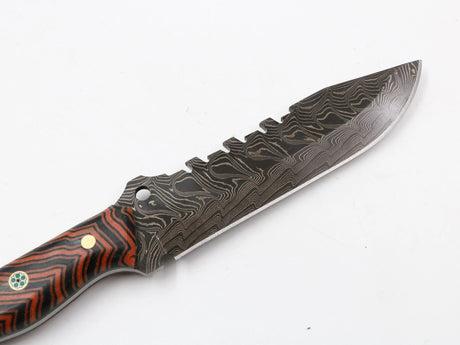 Damaszenerstahl in 300 Lagen, strukturierte Oberfläche im Detail