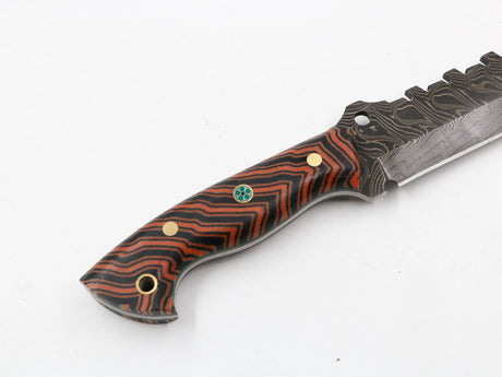 Detailaufnahme des Micarta-Griffs mit strukturiertem Finish