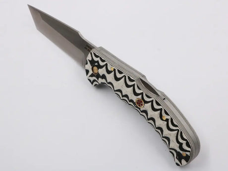 Knife Fever Phantom Blade Pocket Knife