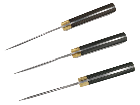 Detailansicht Messerfieber Arkan 130 Damast mit Full-Tang-Aufbau und Micarta-Griffen