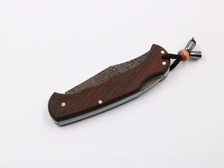 Klappmesser Messerfieber Naturrausch mit Wengeholzgriff – zugeklappt dargestellt vor weißem Hintergrund