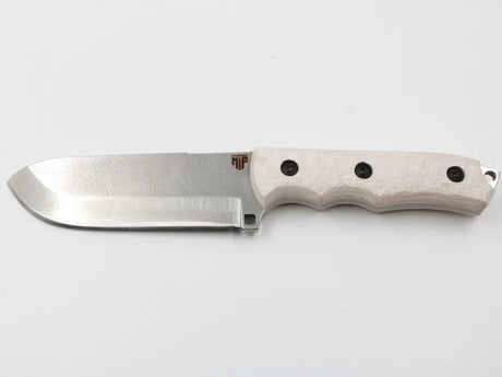Messerfieber Bushcraft Dog mit Griff aus T10 – fotografiert in Fotobox