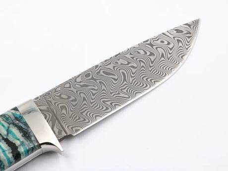 Detailansicht der Klingenmaserung – rostfreier Damaststahl von Balbach