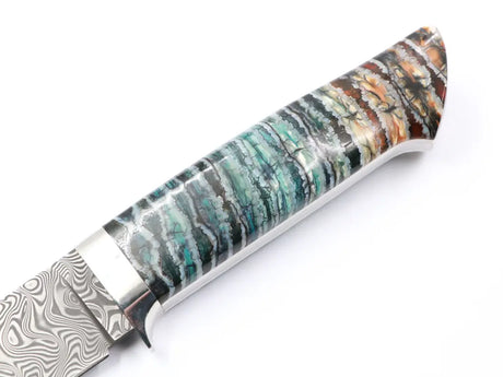 Griff aus fossilem Mammutbackenzahn – Naturmaserung in Nahaufnahme