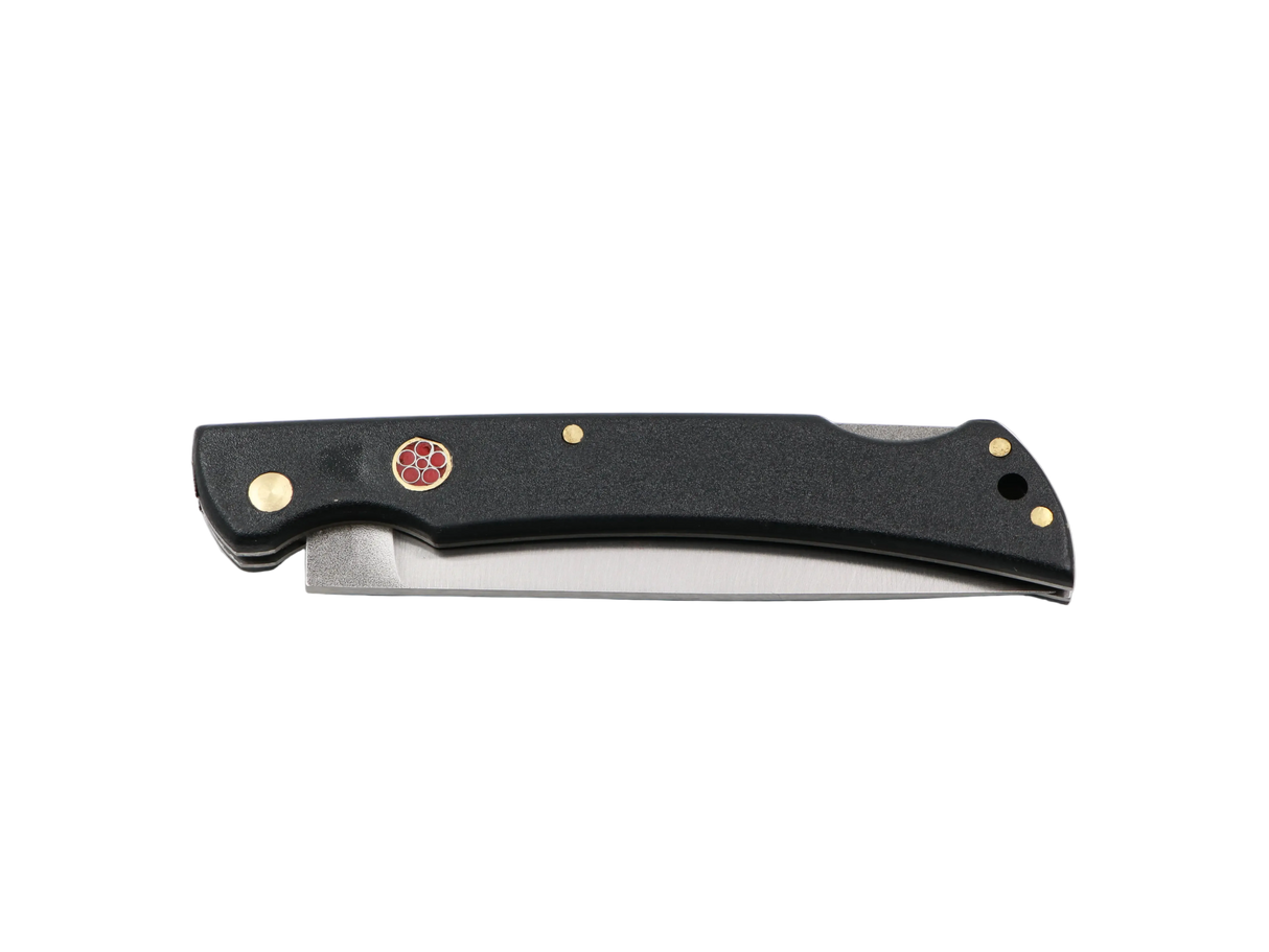 Messerfieber Slipstream – geschlossen, Griffdetail mit Mosaik-Pin rot