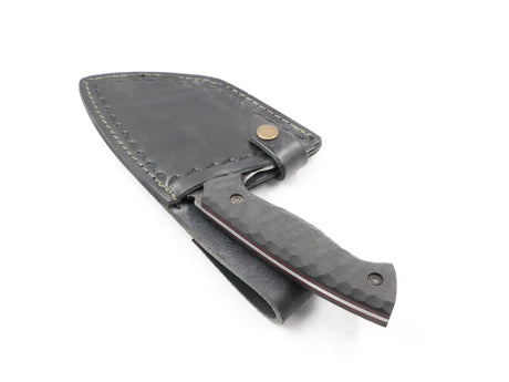 Lederholster des MF Megalodon – geschlossen, von außen